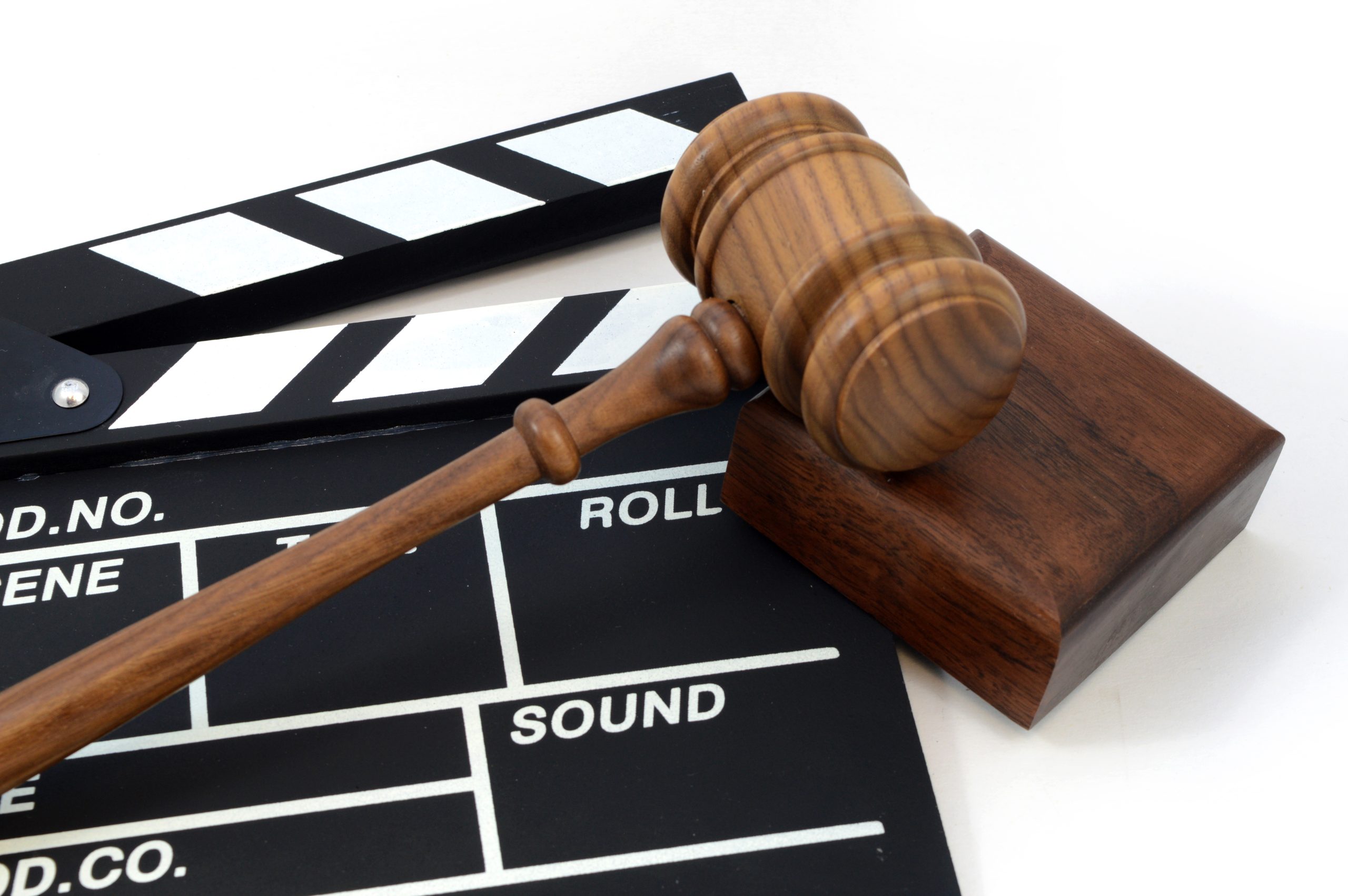 movie clapper and gavel
